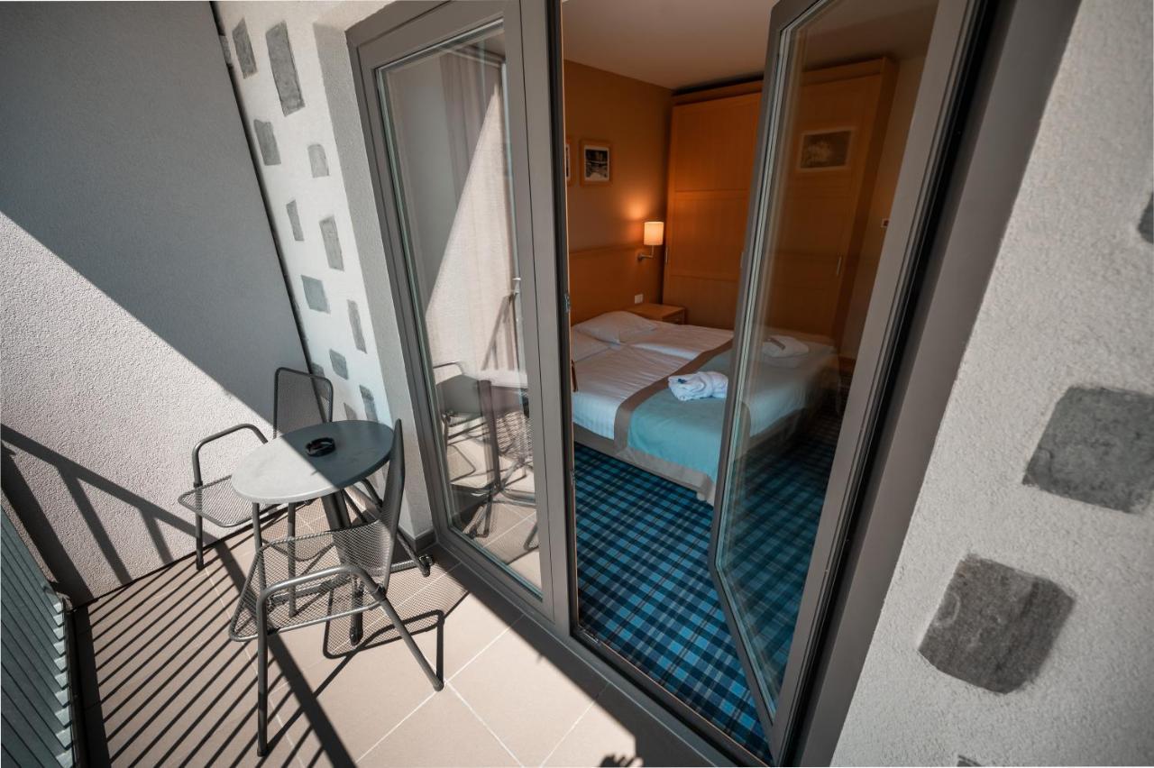 Wellness Hotel Montis Мозирие Екстериор снимка